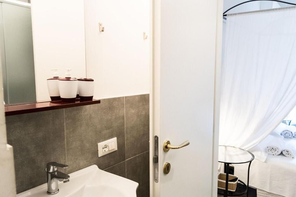 Nasoni Di Roma Aparthotel Екстериор снимка
